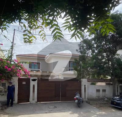 ڈی ایچ اے فیز 6 ڈی ایچ اے ڈیفینس,کراچی میں 6 کمروں کا 2 کنال مکان 21.0 کروڑ میں برائے فروخت۔