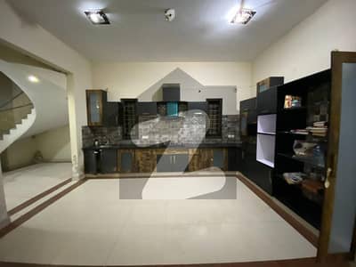 گلستانِِ جوہر ۔ بلاک 3 گلستانِ جوہر,کراچی میں 3 کمروں کا 1 کنال زیریں پورشن 1.3 لاکھ میں کرایہ پر دستیاب ہے۔