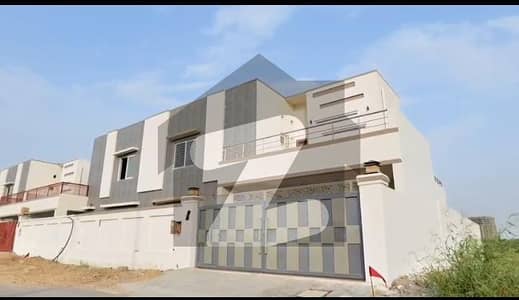 Falcon Complex House | 350 Sq Yd | 2+3 Bed With Drawing & Dining | 2 Kitchens | Ready To Move Main Jinnah Avenue