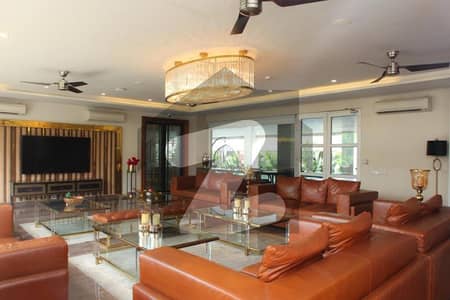 Furnished Luxury Apartment Available In Gulberg III Casa Reina