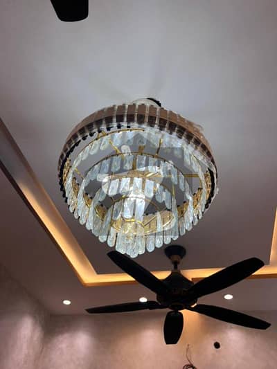 بحریہ ٹاؤن نشتر بلاک بحریہ ٹاؤن سیکٹر ای,بحریہ ٹاؤن,لاہور میں 3 کمروں کا 1 کنال بالائی پورشن 90.0 ہزار میں کرایہ پر دستیاب ہے۔