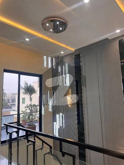 10 Marla Brand New House For Sale