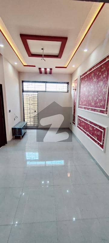 او پی ایف ہاؤسنگ سکیم لاہور میں 5 کمروں کا 5 مرلہ مکان 95.0 ہزار میں کرایہ پر دستیاب ہے۔