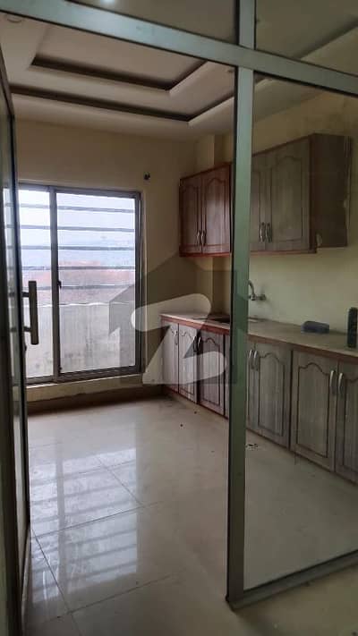 بحریہ ٹاؤن فیز 7 بحریہ ٹاؤن راولپنڈی,راولپنڈی میں 1 کمرے کا 5 مرلہ فلیٹ 2.5 لاکھ میں کرایہ پر دستیاب ہے۔ بحریہ ٹاؤن فیز 7 بحریہ ٹاؤن راولپنڈی,راولپنڈی میں 1 کمرے کا 5 مرلہ فلیٹ 2.5 لاکھ میں کرایہ پر دستیاب ہے۔