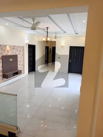 BEAUTIFULL UPPER PORTION FOR RENT IN DHA LAHORE