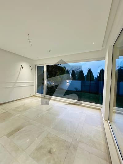 ڈی ایچ اے فیز 8 سابقہ ​​پارک ویو ڈی ایچ اے فیز 8,ڈی ایچ اے ڈیفینس,لاہور میں 5 کمروں کا 1 کنال مکان 14.25 کروڑ میں برائے فروخت۔