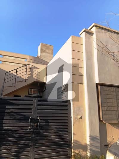 صائمہ لگژری ہومز کراچی میں 2 کمروں کا 5 مرلہ مکان 1.85 کروڑ میں برائے فروخت۔