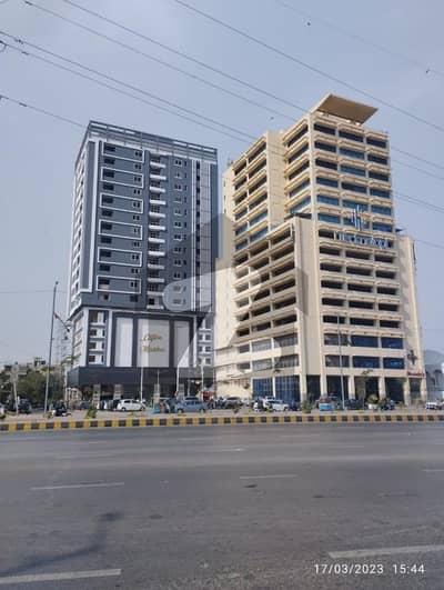 کلفٹن ۔ بلاک 7 کلفٹن,کراچی میں 4 کمروں کا 8 مرلہ فلیٹ 5.0 کروڑ میں برائے فروخت۔