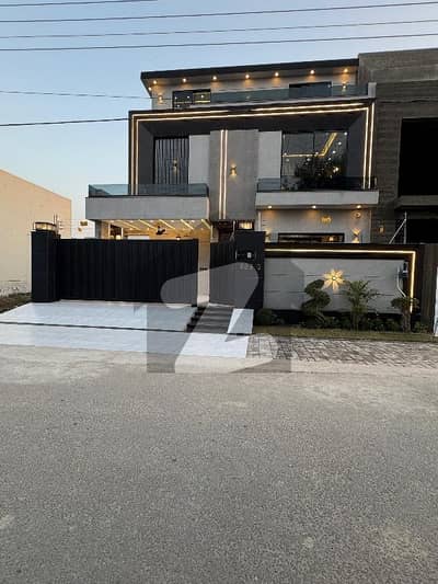 5M Modern Elegant House For Sale Central Park Housing Scheme