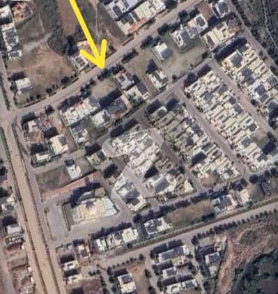 بحریہ انکلیو - سیکٹر سی 2 بحریہ انکلیو,بحریہ ٹاؤن,اسلام آباد میں 1 کنال رہائشی پلاٹ 3.65 کروڑ میں برائے فروخت۔