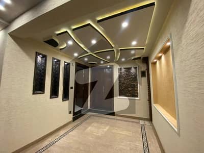 بحریہ ٹاؤن فیز 8 بحریہ ٹاؤن راولپنڈی,راولپنڈی میں 4 کمروں کا 5 مرلہ مکان 65.0 ہزار میں کرایہ پر دستیاب ہے۔ بحریہ ٹاؤن فیز 8 بحریہ ٹاؤن راولپنڈی,راولپنڈی میں 4 کمروں کا 5 مرلہ مکان 65.0 ہزار میں کرایہ پر دستیاب ہے۔