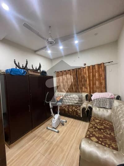 Room Is Available In Beautiful New Modern House   Separate Entrance