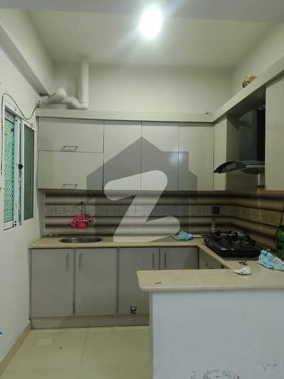 گلبرگ گرینز ۔ بلاک بی گلبرگ گرینز,گلبرگ,اسلام آباد میں 1 کمرے کا 2 مرلہ فلیٹ 45.0 ہزار میں کرایہ پر دستیاب ہے۔