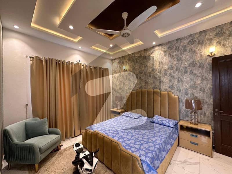 10 MARLA HOUSE FOR SALE IN NFC SOCIETY Slightly Used 10 MARLA HOUSE FOR SALE IN NFC SOCIETY Slightly Used