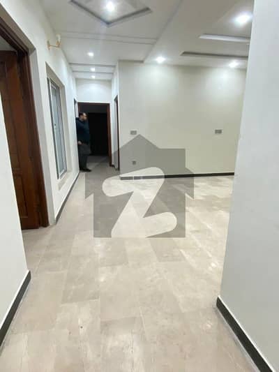 10 Marla New Ground Portion Having 3 Bedrooms Attached Bathrooms Drawing And Dinning Water Boring