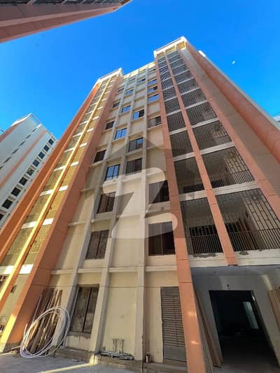 Chance Deal , West Open Lower Floor & Brand New