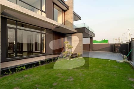 ONE KANAL BEAUTIFULL HOUSE AVALIABLE FOR RENT IN DHA DEFANCE PHASE 8