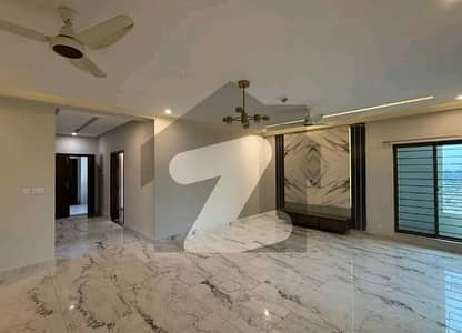 Highly-Desirable Flat Available In Askari 11 - Sector D For rent
