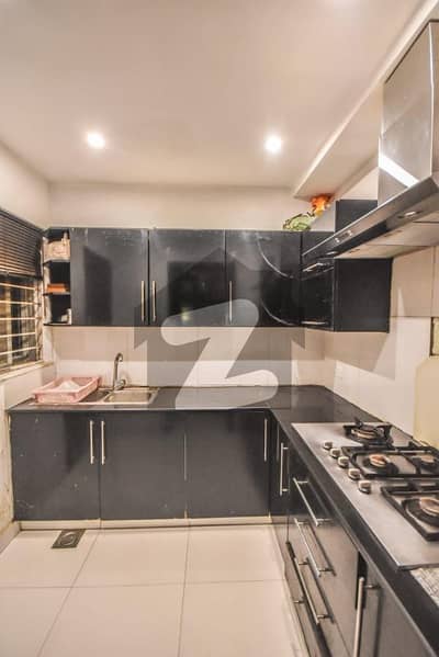 خدا بخش کالونی کینٹ,لاہور میں 4 کمروں کا 4 مرلہ مکان 1.78 کروڑ میں برائے فروخت۔