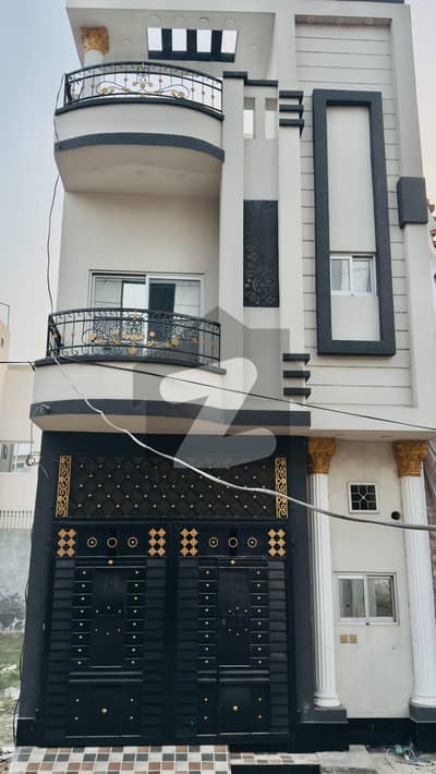 3 Marala luxury House For Sale