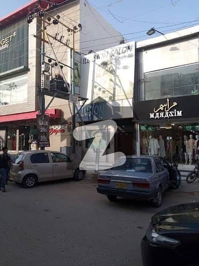 Main Road 210 Sq Yards FL For Sale