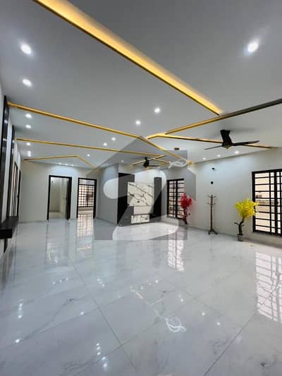 پی جی ای سی ایچ ایس فیز 2 پنجاب گورنمنٹ ایمپلائیز سوسائٹی,لاہور میں 3 کمروں کا 1 کنال بالائی پورشن 1.1 لاکھ میں کرایہ پر دستیاب ہے۔