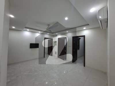 Mall Of Gulberg | Luxury Apartment For Sale (Main Boulevard Facing)