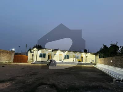 BIG FARM HOUSE -IN - Area { 4 Kanal 2 Marla }