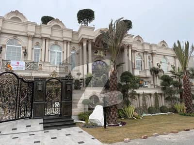 ڈی ایچ اے فیز 6 ڈیفنس (ڈی ایچ اے),لاہور میں 7 کمروں کا 2 کنال مکان 65.0 کروڑ میں برائے فروخت۔