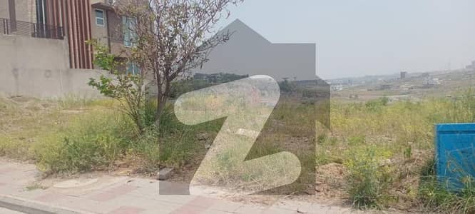 ڈی ایچ اے ڈیفینس فیز 5 ڈی ایچ اے ڈیفینس,اسلام آباد میں 2 کنال رہائشی پلاٹ 7.85 کروڑ میں برائے فروخت۔