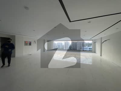 بحریہ ٹاؤن ۔ سیکٹر ایف بحریہ ٹاؤن,لاہور میں 1 مرلہ دفتر 40.0 ہزار میں کرایہ پر دستیاب ہے۔