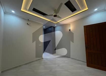 Bahria Enclave Islamabad Sector N 8 Marla Brand New House For Sale