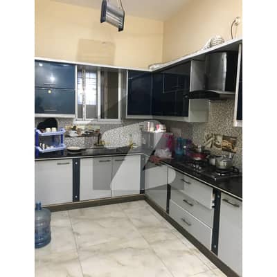 گلستانِ جوہر کراچی میں 3 کمروں کا 12 مرلہ زیریں پورشن 1.05 لاکھ میں کرایہ پر دستیاب ہے۔