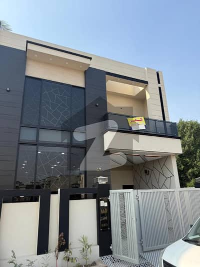 پارک ویو سٹی ۔ جیڈ ایکسٹینشن بلاک پارک ویو سٹی,لاہور میں 4 کمروں کا 5 مرلہ مکان 2.25 کروڑ میں برائے فروخت۔