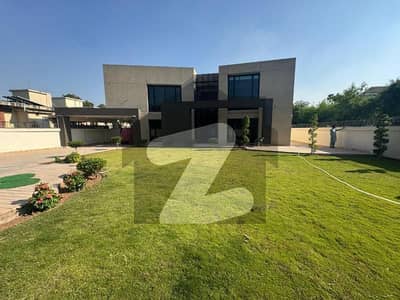 ایف ۔ 6/1 ایف ۔ 6,اسلام آباد میں 7 کمروں کا 3 کنال مکان 35.0 لاکھ میں کرایہ پر دستیاب ہے۔