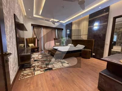 ڈی ایچ اے فیز 6 - بلاک ایچ فیز 6,ڈیفنس (ڈی ایچ اے),لاہور میں 5 کمروں کا 1 کنال مکان 12.5 کروڑ میں برائے فروخت۔