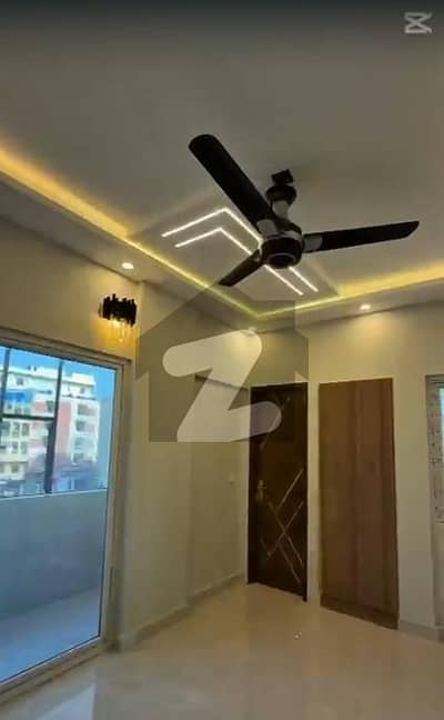 Get Your Dream Flat In Bukhari Commercial Area Karachi