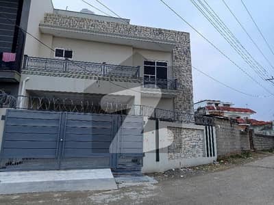 بنی گالہ اسلام آباد میں 4 کمروں کا 7 مرلہ مکان 2.4 کروڑ میں برائے فروخت۔