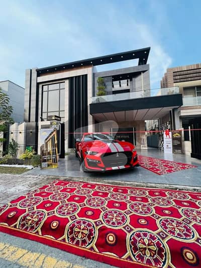 Valencia Town 1Kanal Plot on 60 wide road hot location