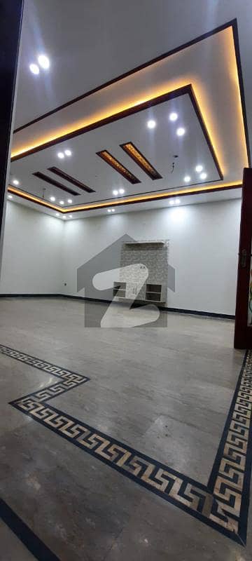 10 Marla hall available for rent