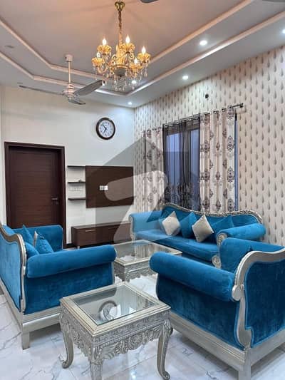 Fully Furnished 10 Marla Upper Portion For Rent Near Phase 5 In Lake City Meadows