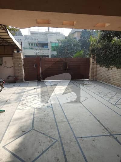 1 Kanal House Available For Rent 65Ft Road Ideal Location H Block Johar Town Lahore