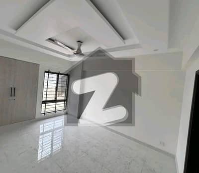 عسکری 5 ۔ سیکٹر جے عسکری 5,ملیر کنٹونمنٹ,کینٹ,کراچی میں 3 کمروں کا 14 مرلہ فلیٹ 1.5 کروڑ میں برائے فروخت۔