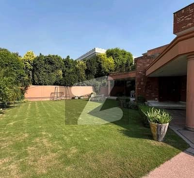 Gorgeous 2 Kanal House For sale Available In DHA Phase 3 - Block X