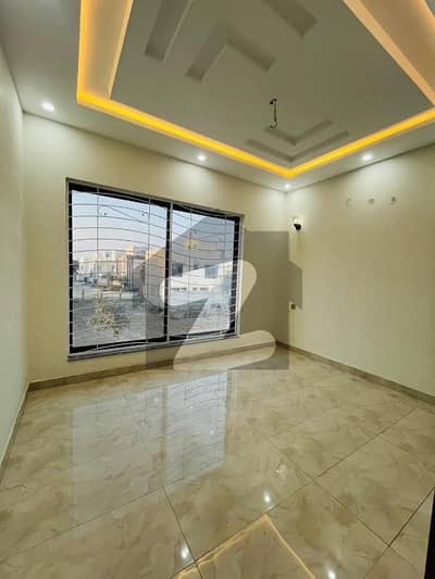 سینٹرل پارک ہاؤسنگ سکیم لاہور میں 2 کمروں کا 5 مرلہ بالائی پورشن 40.0 ہزار میں کرایہ پر دستیاب ہے۔ سینٹرل پارک ہاؤسنگ سکیم لاہور میں 2 کمروں کا 5 مرلہ بالائی پورشن 40.0 ہزار میں کرایہ پر دستیاب ہے۔