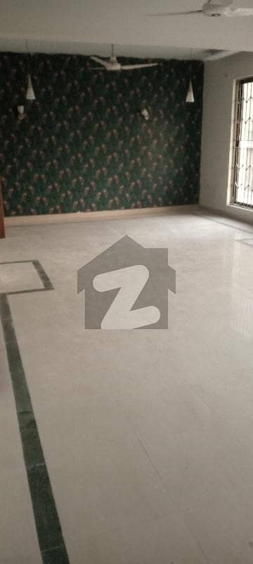 40*80 full house available in g9/1