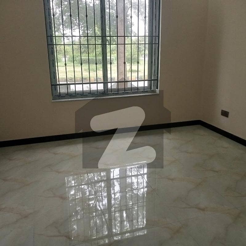 40*80 Full House Available In G-9/1 40*80 Full House Available In G-9/1