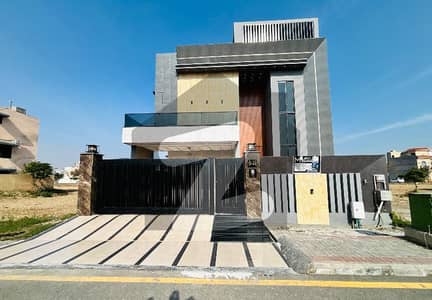 Modern Designer 10 Marla House for sale at main Boulevard Royal palm Citi