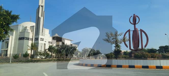 PRIME LOCATION 20 MARLA PLOT FOR SALE