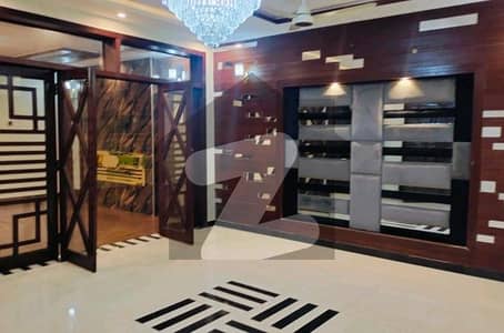 بحریہ ٹاؤن سیکٹر سی بحریہ ٹاؤن,لاہور میں 3 کمروں کا 5 مرلہ مکان 2.2 کروڑ میں برائے فروخت۔